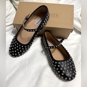 Steve Madden studs ballet flats